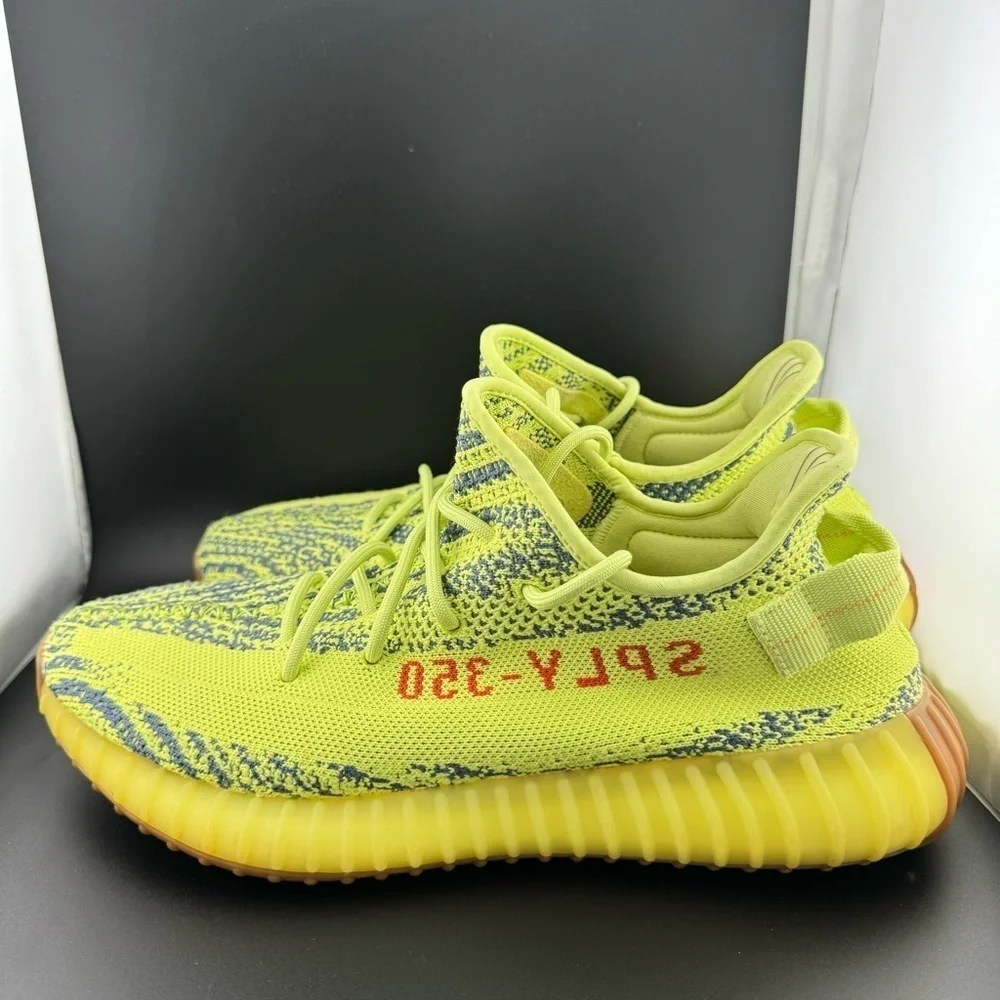 Yeezy adidas boost
